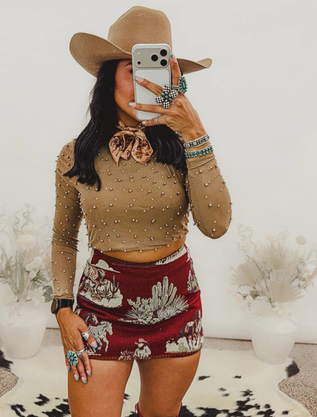 Lucky & Blessed Women's Red Western Landscape Jacquard Skort