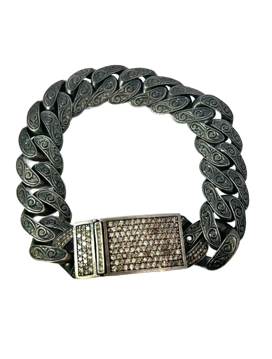 Front, top view of Sterling Silver Carved Link Bracelet with Diamond Clasp