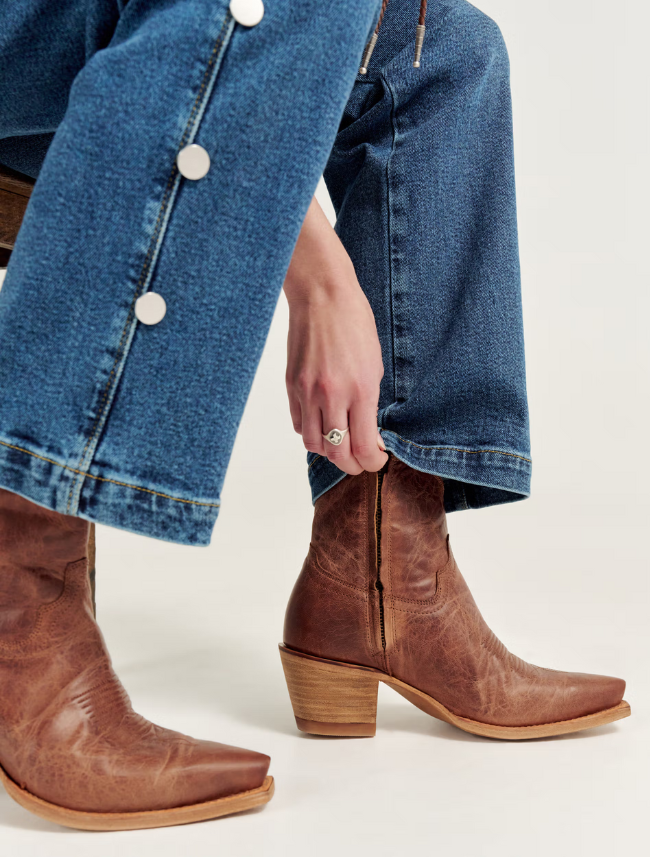 Tecovas Daisy Zip Bootie