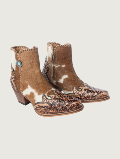 Mesa Hideaway Booties in Caramel