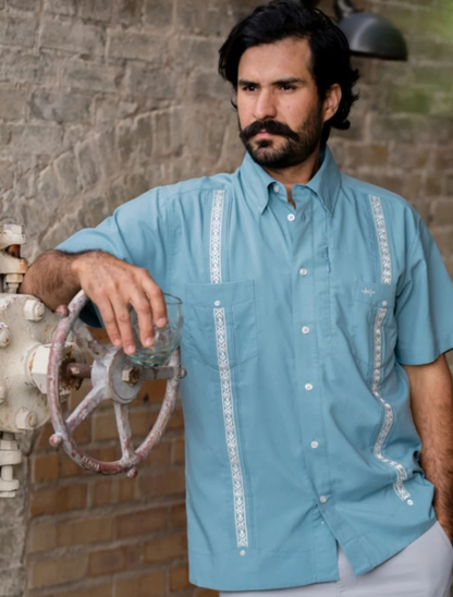 Texas Standard Guayabera Libre in Costa