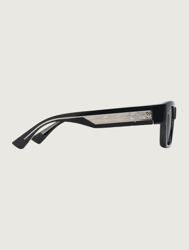Maui Jim Kenui in Neutral Grey / Shiny Black with Transparent Light Grey