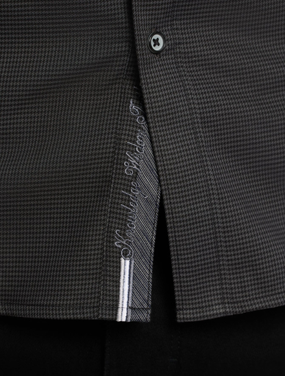 Robert Graham Men's Kenmare Long Sleeve Button Down Shirt in Charcoal