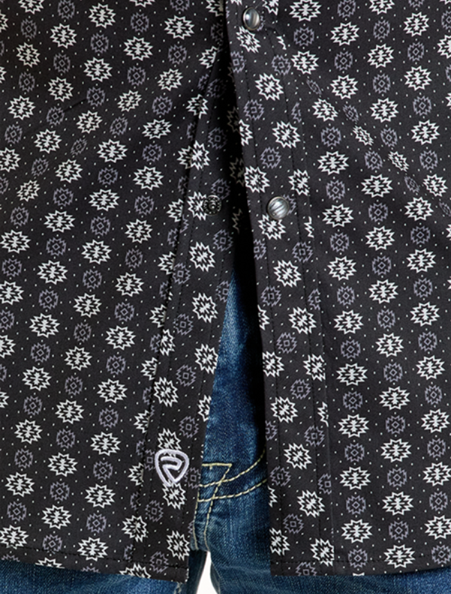Close up view of Rock & Roll Denim Men's Long Sleeve Mini Aztec Print Western Snap Shirt with emphasis on mini aztec print, snap buttons, and brand logo