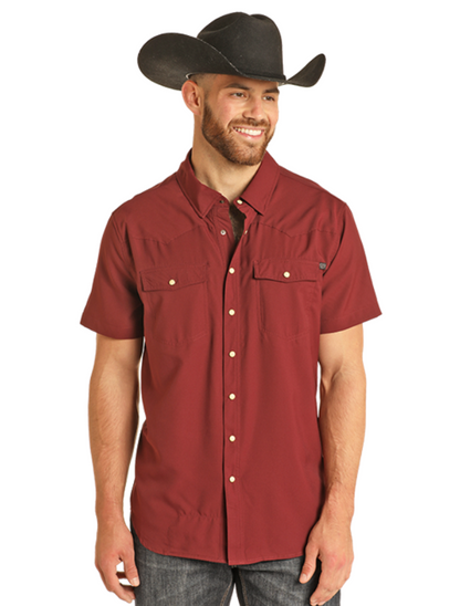 Front, torso view of the maroon version of  Rock & Roll Denim Men's TEK Short Sleeve Ripstop Western Snap Shirt