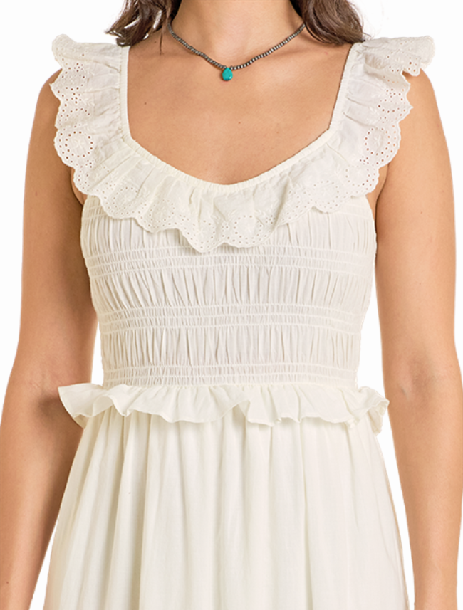 Closeup view of the Rock & Roll Denim Women's Tiered Eyelet Western Dress with emphases on torso and collar detail